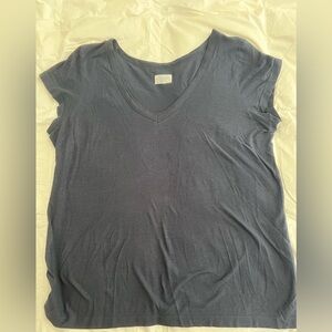 Athleta Women's Navy V-Neck Top
